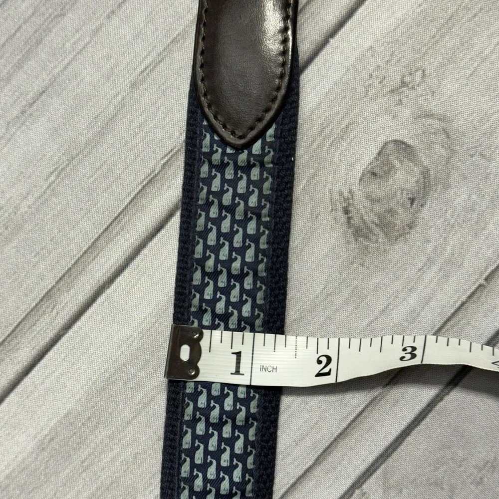 Vineyard Vines Belt Mens 34‎ Blue Whale AOP Logo Leather Brass Buckle USA